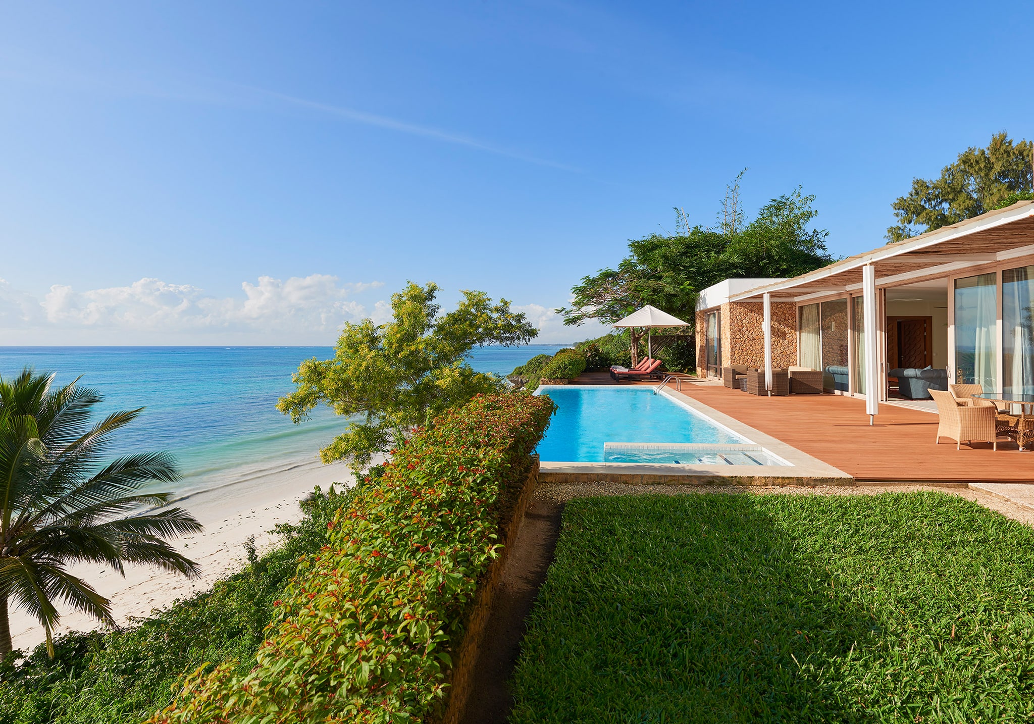 7 Days Sense The Beauty Of Powdery White Sands Of Zanzibar